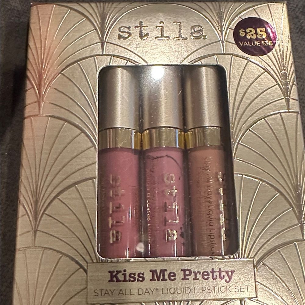 Stila Gift Set Liquid lipstick pink neutral Kiss me pretty